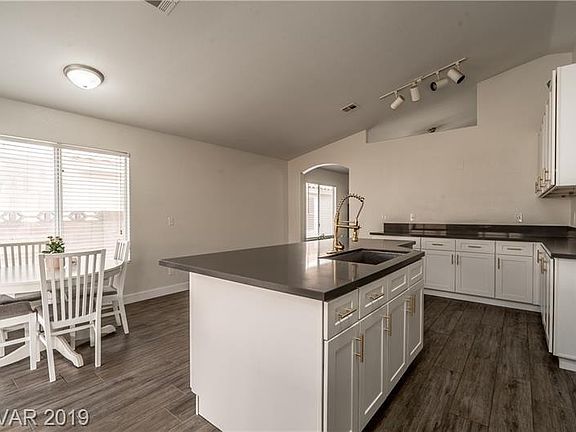 3rd image of 7012 Junction Village Ave