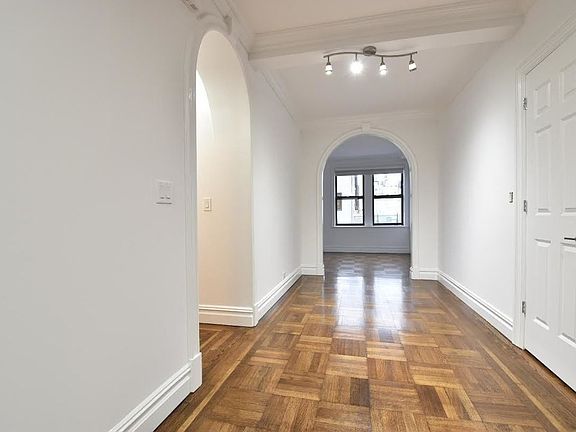 2nd image of 23 W 73rd St #712