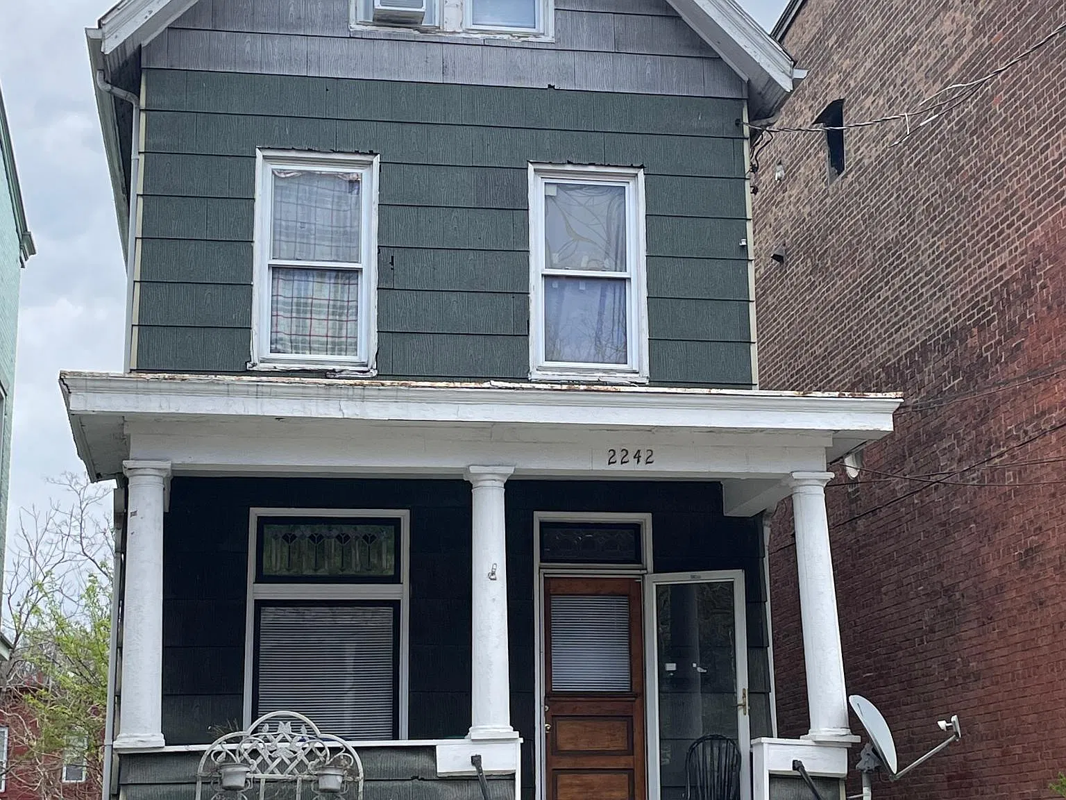 2242 Wheeler St — Photo 1