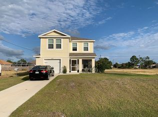 4207 NE 15th Pl, Cape Coral, FL 33909