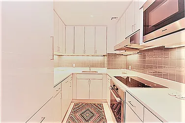 Rented by Domus Realty