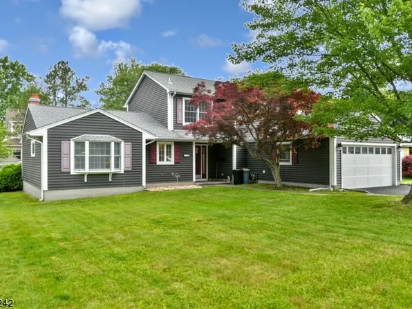 140 Hartland Ave, Emerson Boro, NJ 07630