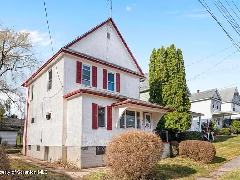 1413 Bulwer St #2 — Photo 11