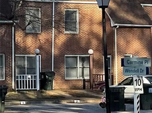 10 Carmine Pl, Hampton, VA 23666