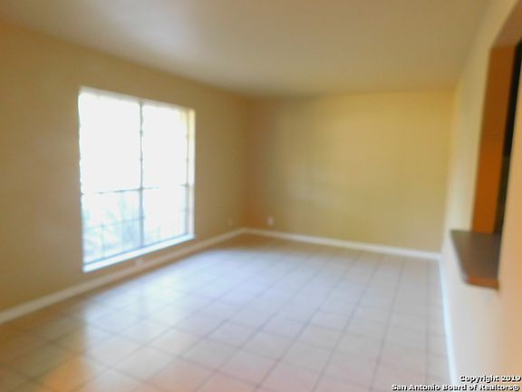 3rd image of 9618 Salisbury Dr