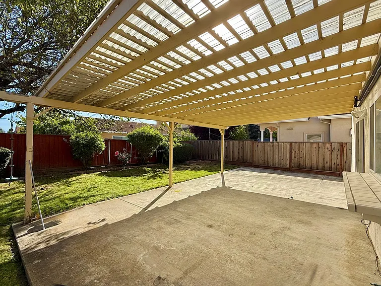 5007 Anaheim Loop — Photo 24