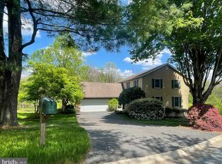 5 Whitby Ct, Hockessin, DE 19707