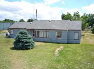 718 NE 8th Ave, Milton Freewater, OR 97862