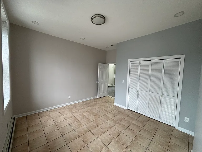 127-129 Fulton St #1 — Photo 19