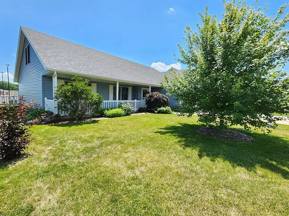 1120 S Johanson Rd, Peoria, IL 61607