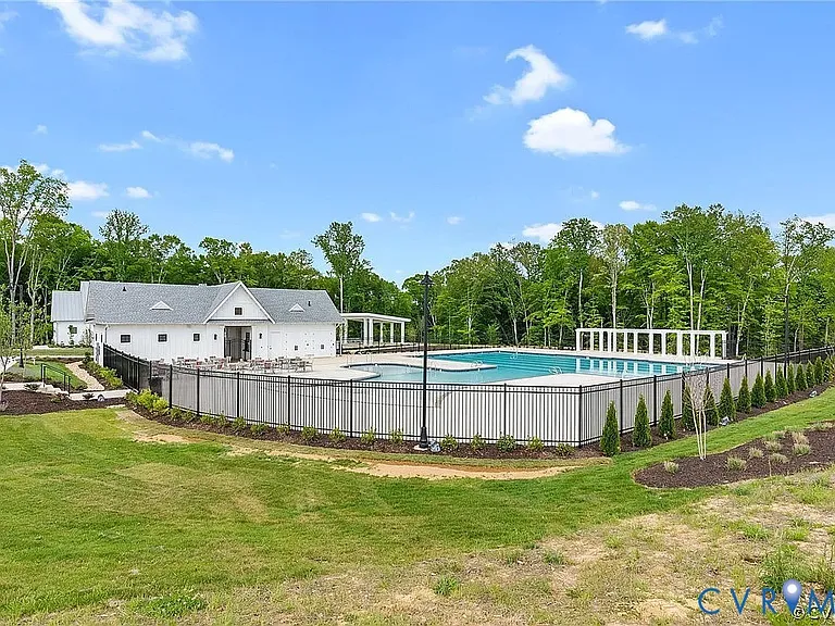 4009 Tin Roof Way — Photo 12