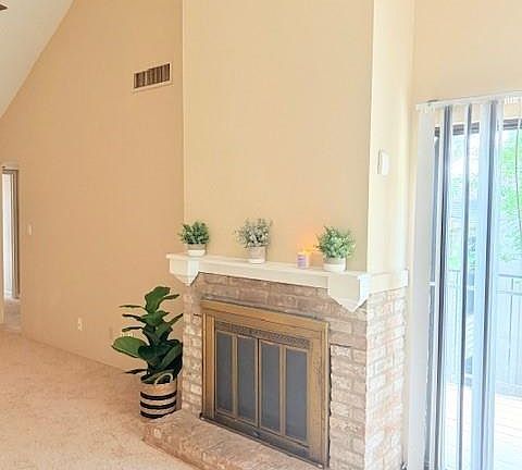 4th image of 6401 Deihl Rd APT 103