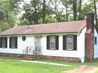 8506 Firethorne Ln, North Chesterfield, VA 23237