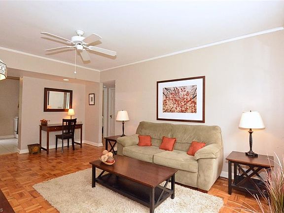 4th image of 1700-A2 N Elm St
