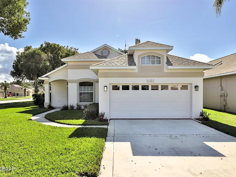 1161 Siesta Key Cir — Photo 3