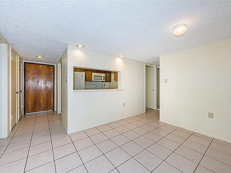 2587 Countryside Blvd #109 — Photo 12