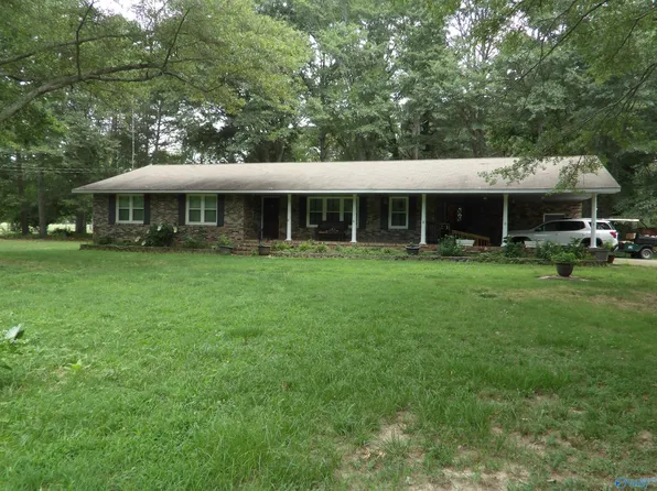 932 Frazier Rd, Albertville, AL 35950