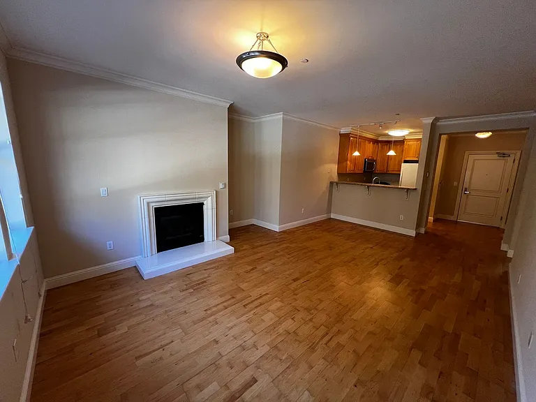 300 Laguna Honda Blvd — Photo 24