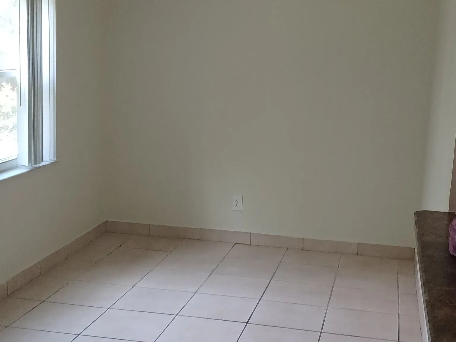2 bed, 905 sqft, $1,450 — Photo 1