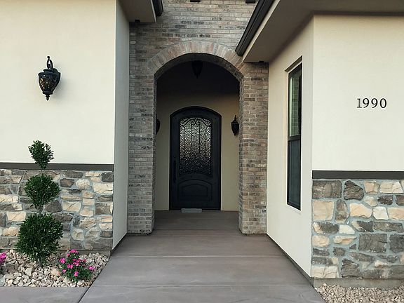 5th image of 1990 N Vista Springs Dr