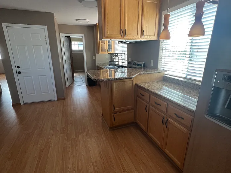 3911 Noble Ct — Photo 2