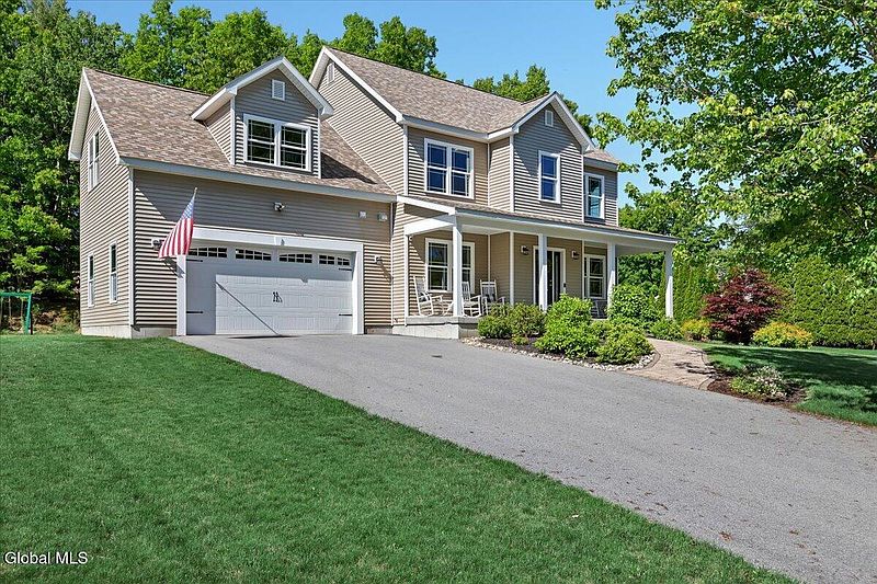 3rd image of 3 Tomaselli Court