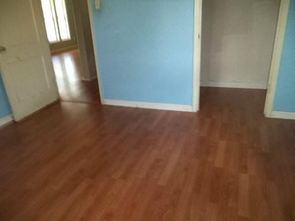 5th image of 7471 Lakehurst Dr