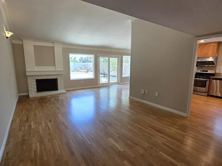 7118 Columbine Dr — Photo 7