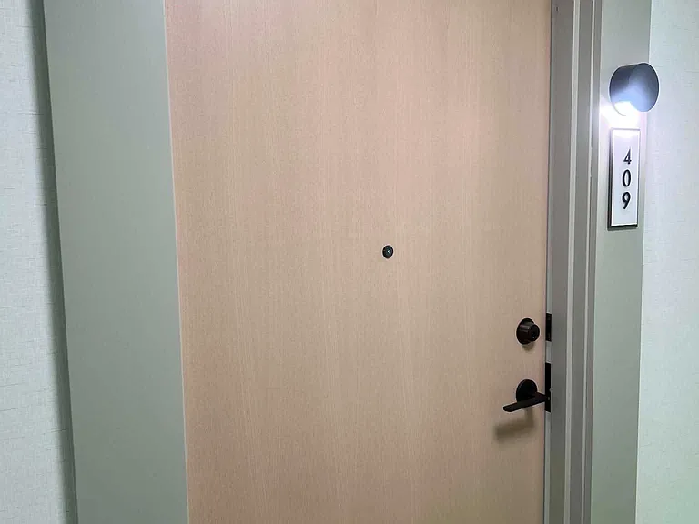 10 Oak St #409 — Photo 9