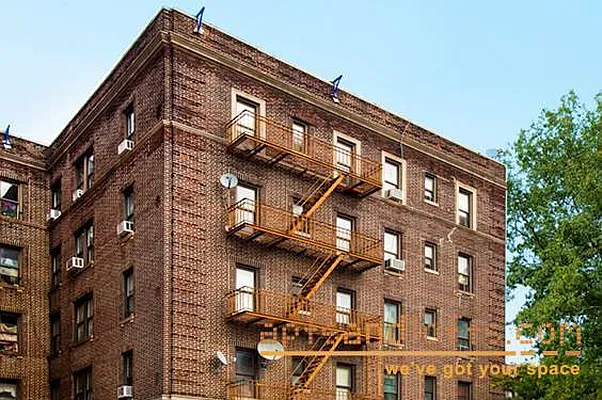 Rented by aptsandlofts.com | media 23