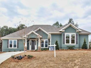 7880 Greystone Dr, Tallahassee, FL 32312