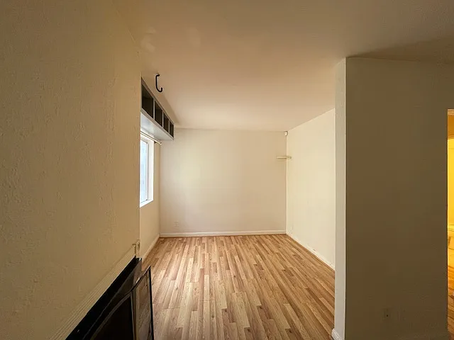 368 Imperial Way — Photo 5