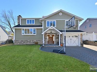 23 Henry St, Emerson, NJ, 07630