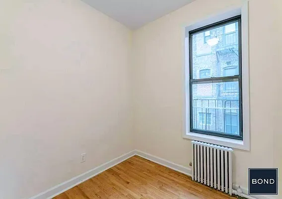 Rented by Bond New York | media 3