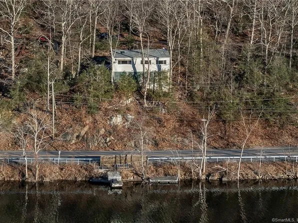 9 June Road, Washington, CT 06777