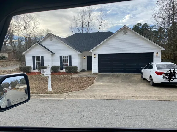 1717 Michael Dr, Benton, AR 72019