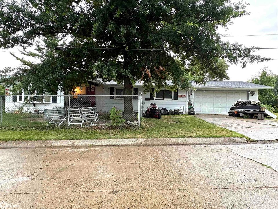 1st image of 311 W Prairie St