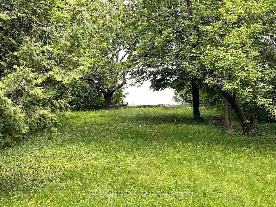 2nd image of 45 Oliver Cres