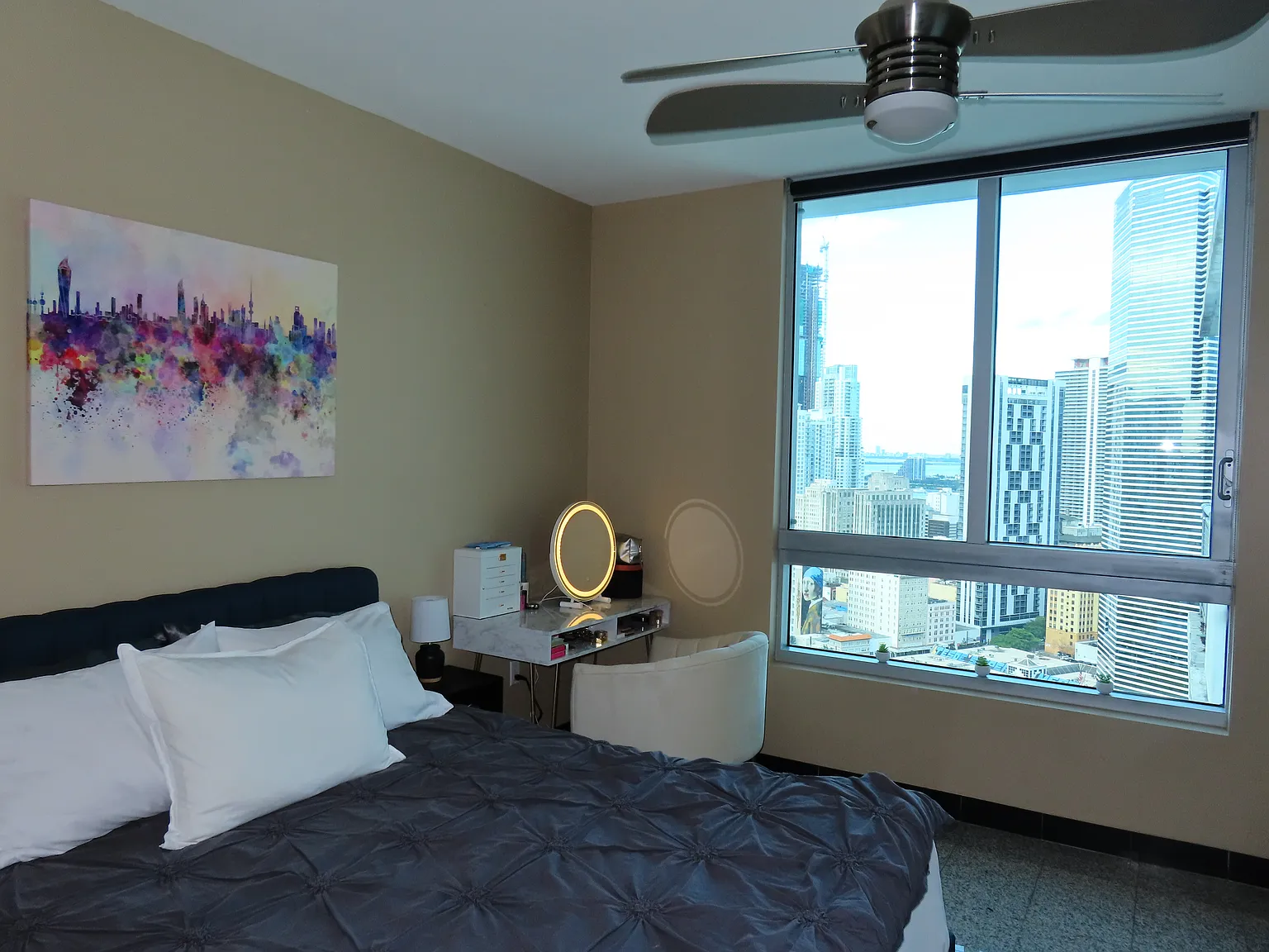 1 bed, 704 sqft, $3,400 — Photo 3