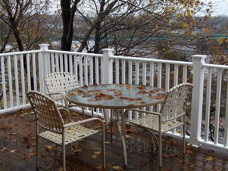 24 Pleasant St #3 — Photo 23