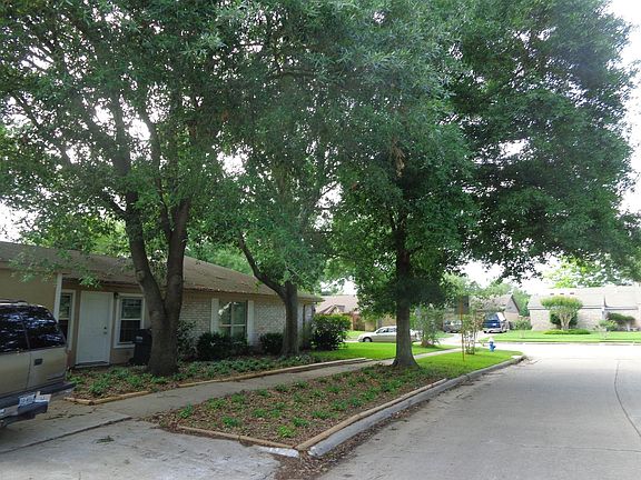3rd image of 22303 N Fork Dr