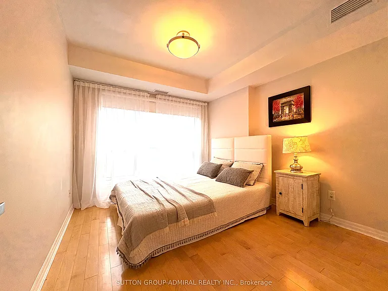 195 Besserer St #803 — Photo 15