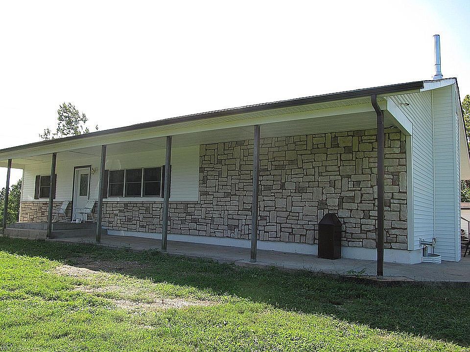 2nd image of 10517 Pipeline Rd