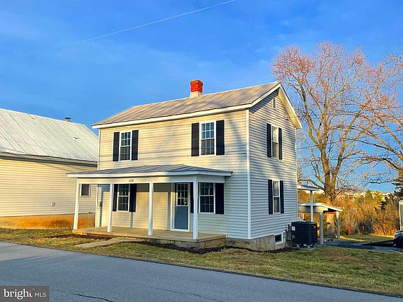 3rd image of 650 Capon St