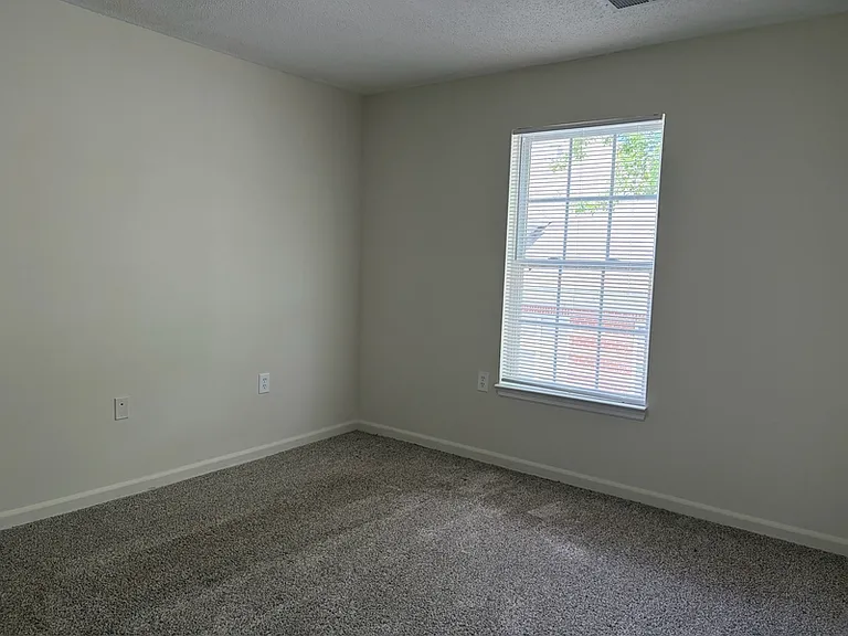 3000 S Adams St #422 — Photo 7