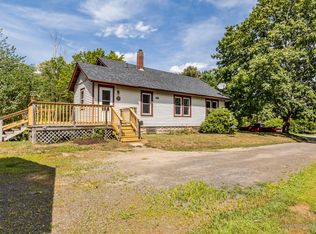 30 Georges St, Thomaston, ME 04861