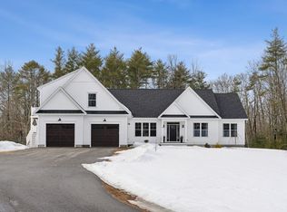 6 Hidden Greens Dr, Saco, ME 04072