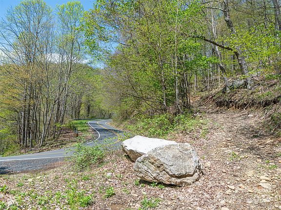 3rd image of 5.0 Unrestricted Acres