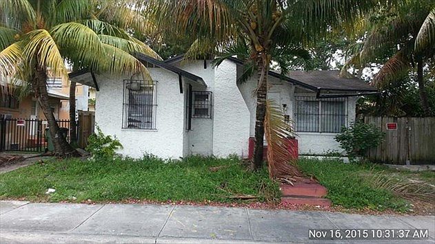 1st image of 221 NW 17th Ave