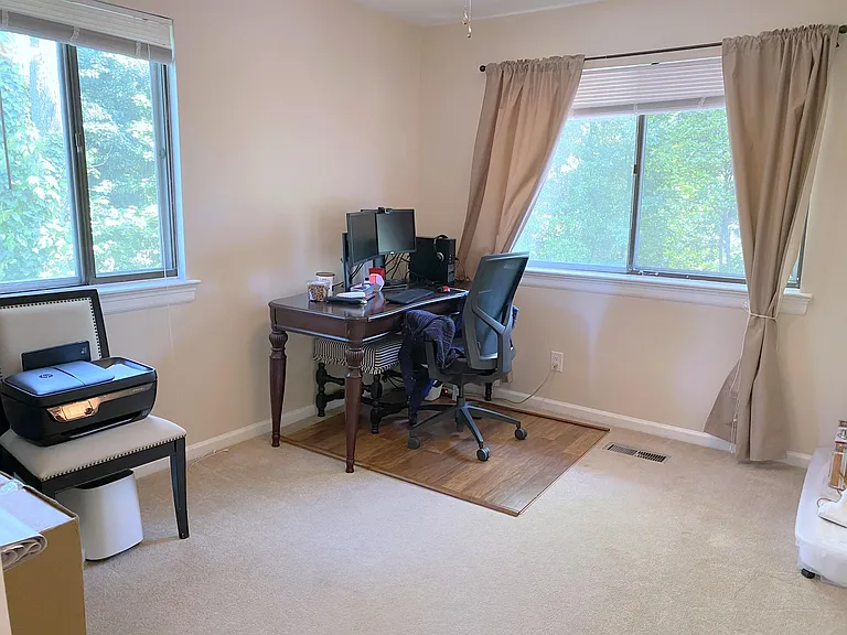56 Woodlake Dr — Photo 16